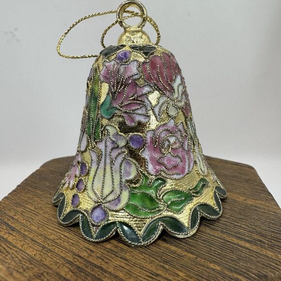 Vintage Cloisonné Bell Christmas Tree Ornament Pink Green Gold Flowers - Picture 1 of 11